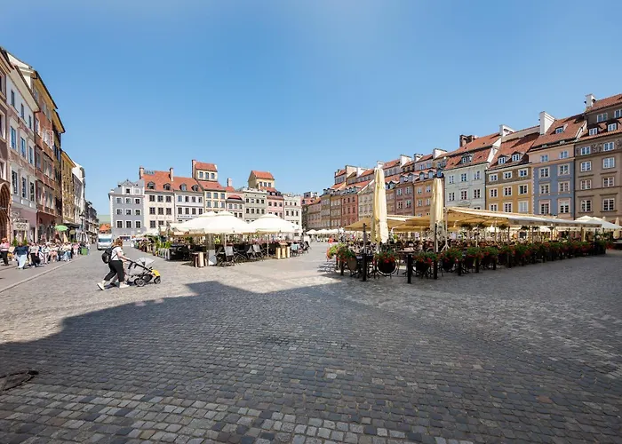 Main Square By Bookinghost Warszawa